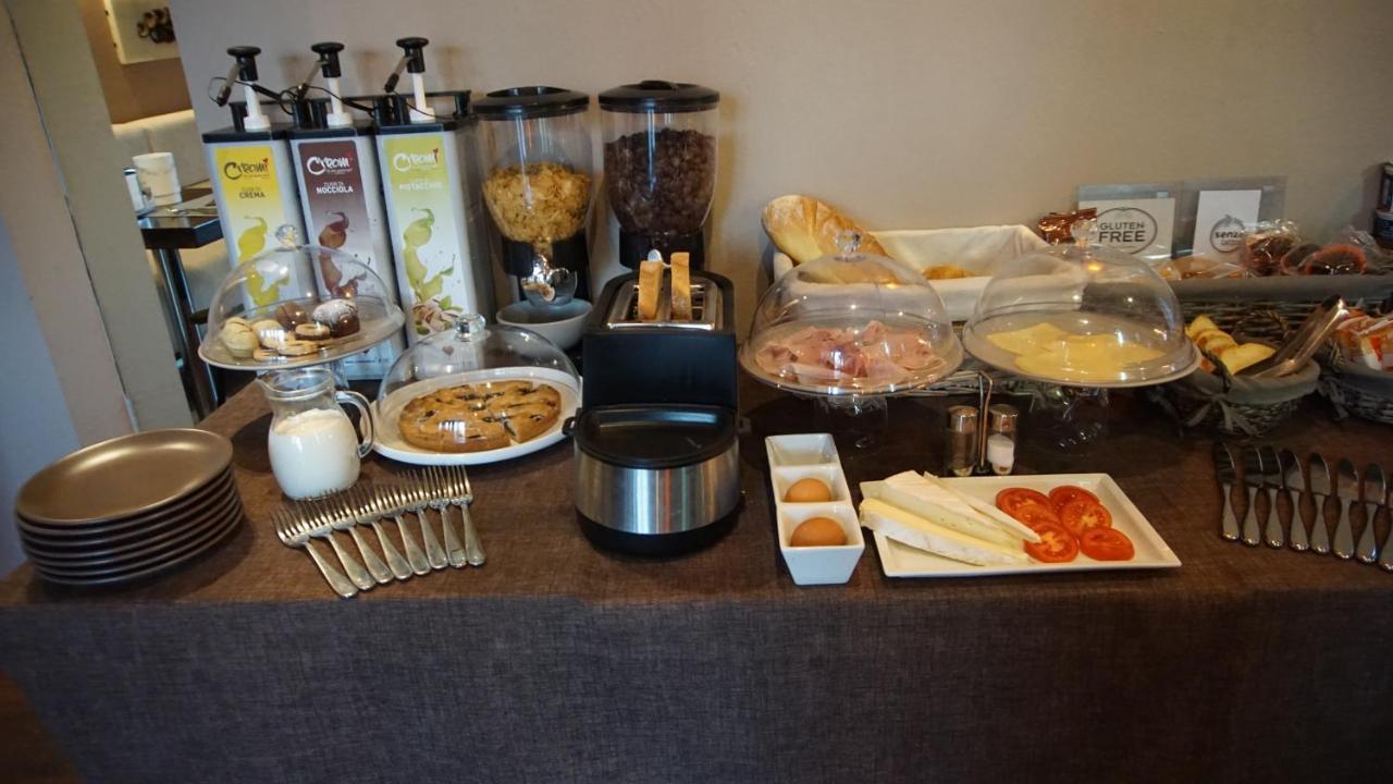 Hotel Del Corso 보르고마네로 외부 사진
