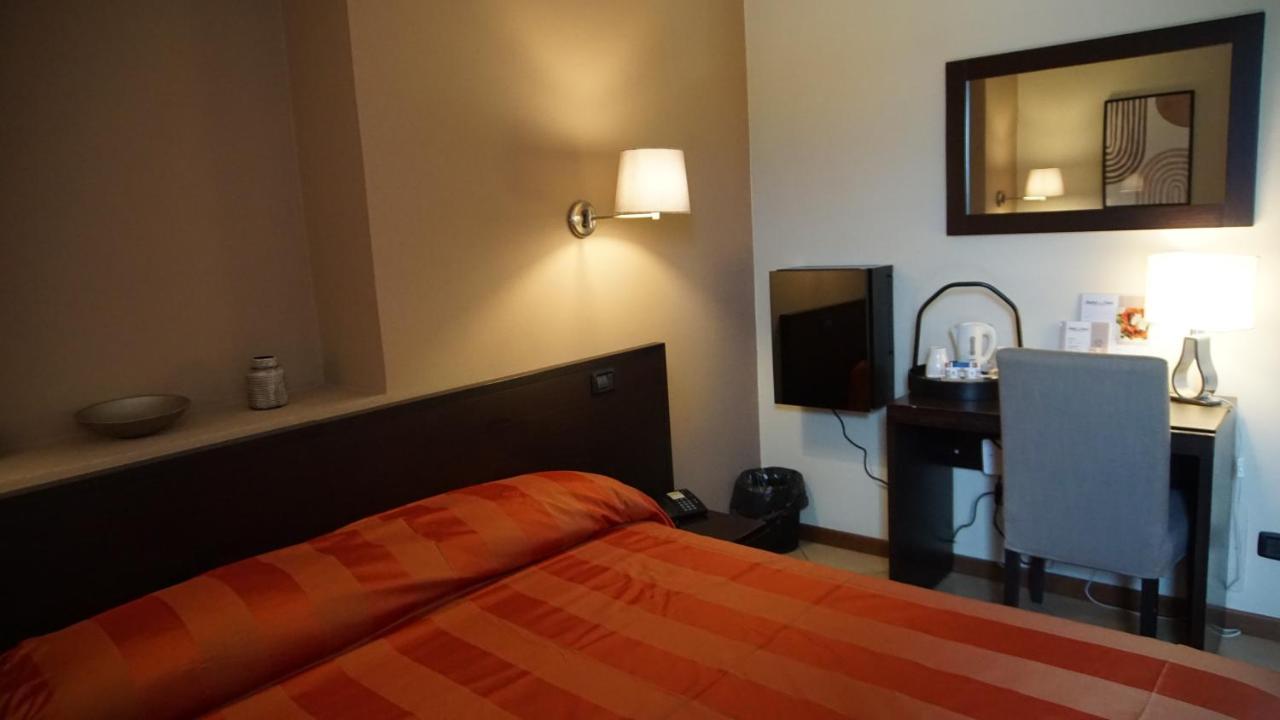 Hotel Del Corso 보르고마네로 외부 사진