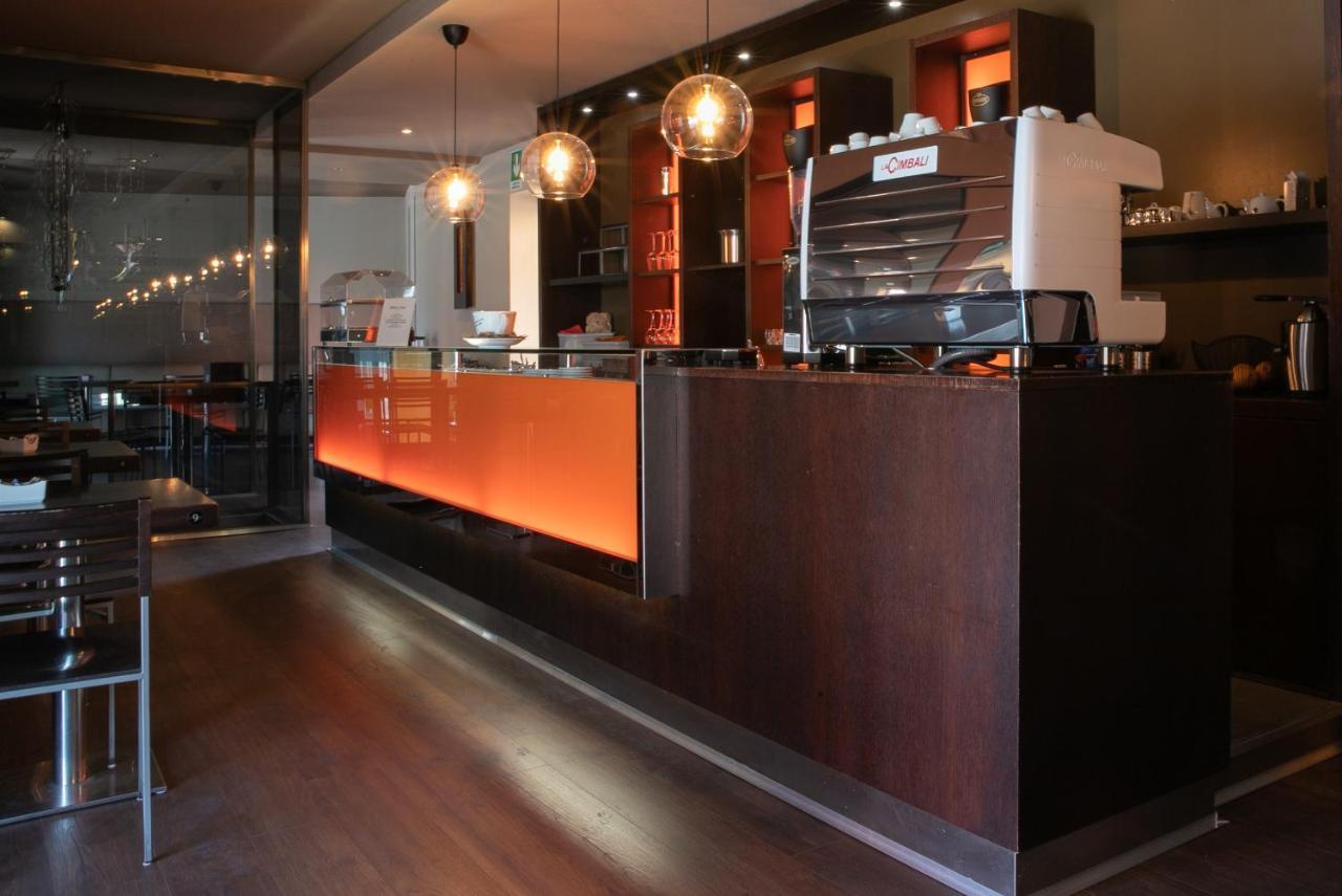 Hotel Del Corso 보르고마네로 외부 사진